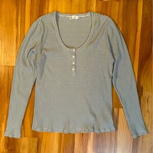 Carve Designs Scoop Neck Henley Long Sleeve Top XL